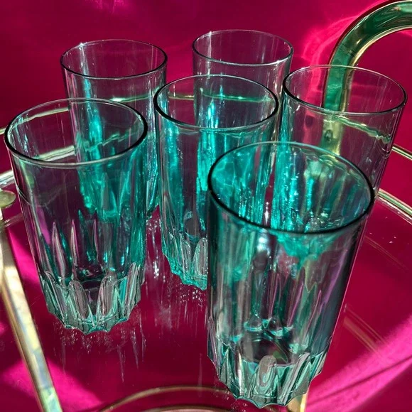 Set of 6 Vintage Green Luminarc Glasses Holiday Christmas Barware Entertaining - Picture 9 of 17